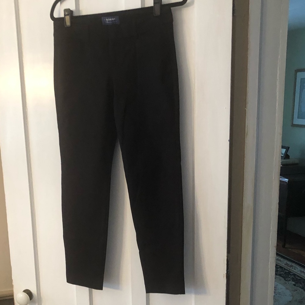 Black ankle length pants